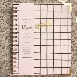 Idlewild Co. 2019 Planner (from Dec 2019 Causebox)